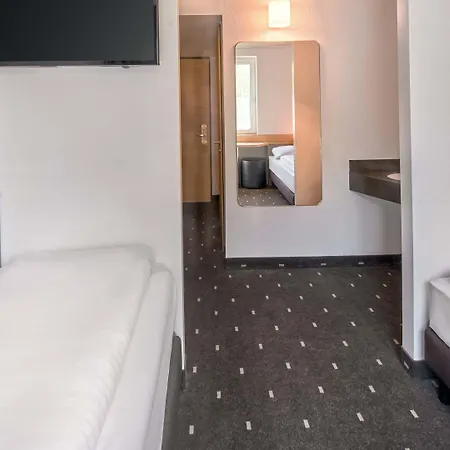 Offenbach-sued 3* Offenbach am Main