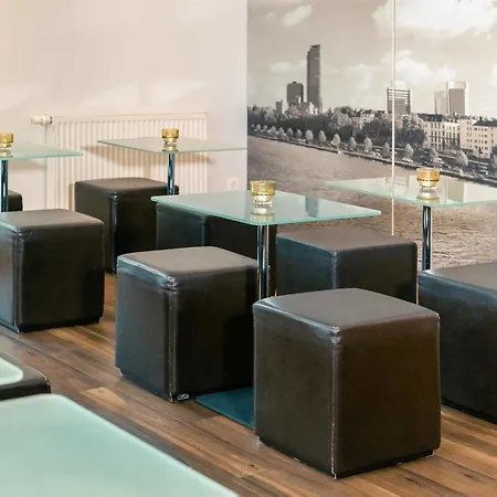 Offenbach-sued Hotel 3*